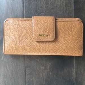 Fossil Wallet